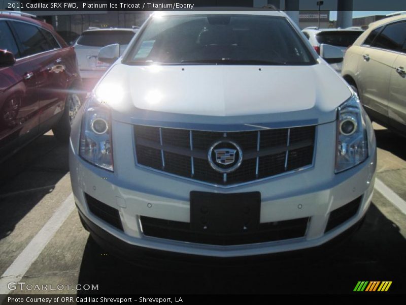 Platinum Ice Tricoat / Titanium/Ebony 2011 Cadillac SRX FWD