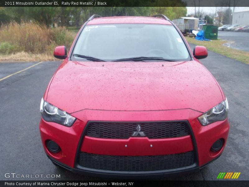  2011 Outlander ES Rally Red Metallic