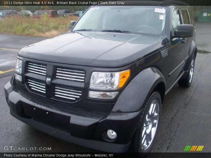 Brilliant Black Crystal Pearl / Dark Slate Gray 2011 Dodge Nitro Heat 4.0 4x4