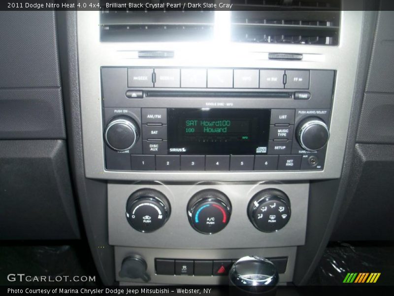Controls of 2011 Nitro Heat 4.0 4x4