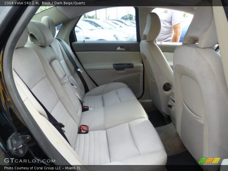  2004 S40 2.4i Dark Beige/Quartz Interior