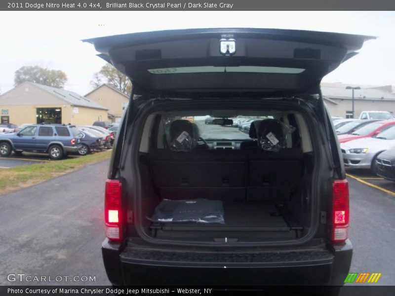 Brilliant Black Crystal Pearl / Dark Slate Gray 2011 Dodge Nitro Heat 4.0 4x4