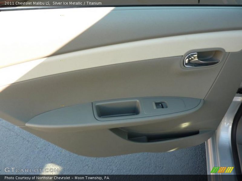 Silver Ice Metallic / Titanium 2011 Chevrolet Malibu LS