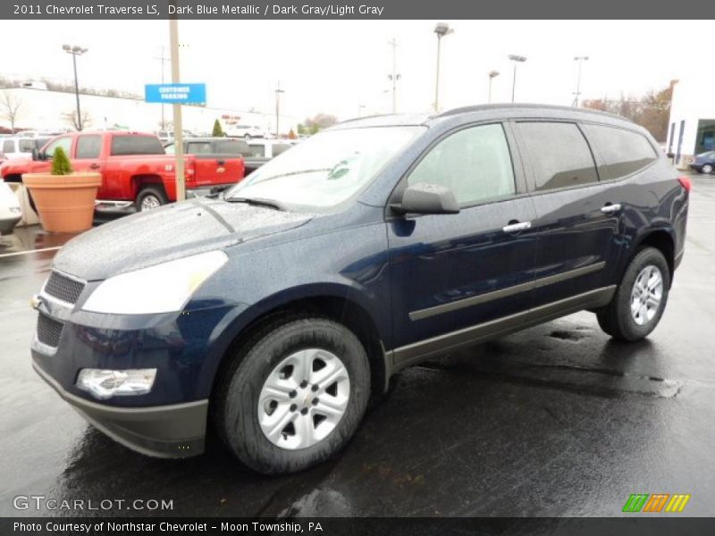 Front 3/4 View of 2011 Traverse LS