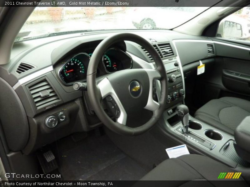 Dashboard of 2011 Traverse LT AWD
