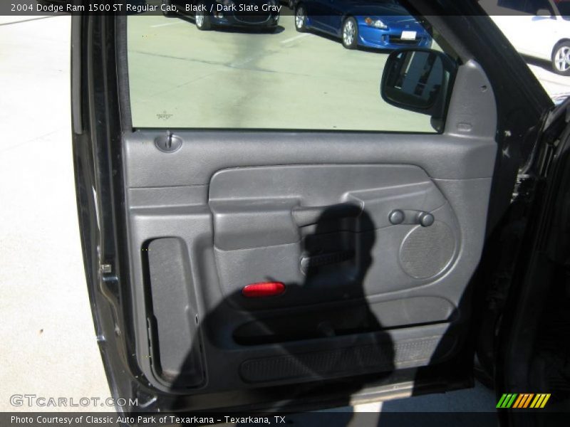 Black / Dark Slate Gray 2004 Dodge Ram 1500 ST Regular Cab