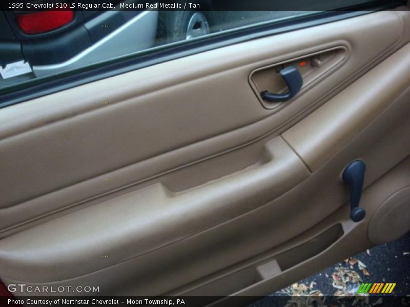 Door Panel of 1995 S10 LS Regular Cab