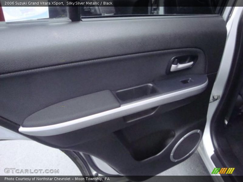 Door Panel of 2006 Grand Vitara XSport