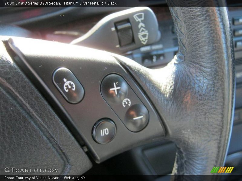 Controls of 2000 3 Series 323i Sedan