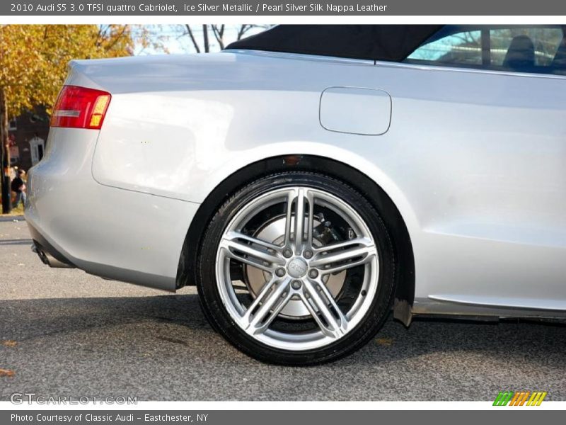  2010 S5 3.0 TFSI quattro Cabriolet Wheel