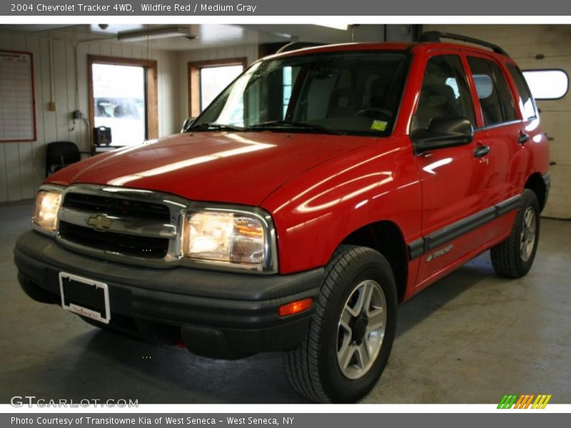 Wildfire Red / Medium Gray 2004 Chevrolet Tracker 4WD