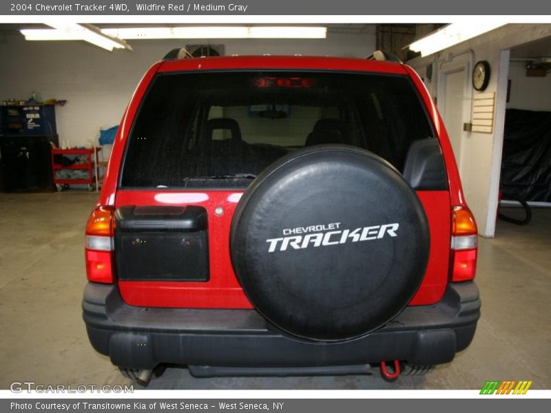 Wildfire Red / Medium Gray 2004 Chevrolet Tracker 4WD