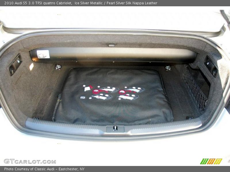  2010 S5 3.0 TFSI quattro Cabriolet Trunk