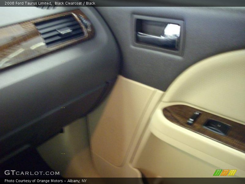 Black Clearcoat / Black 2008 Ford Taurus Limited