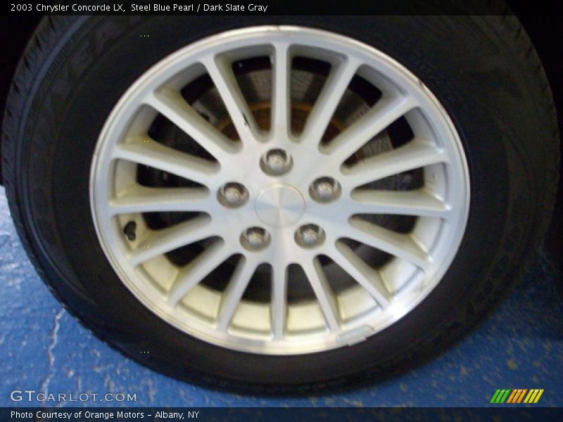  2003 Concorde LX Wheel