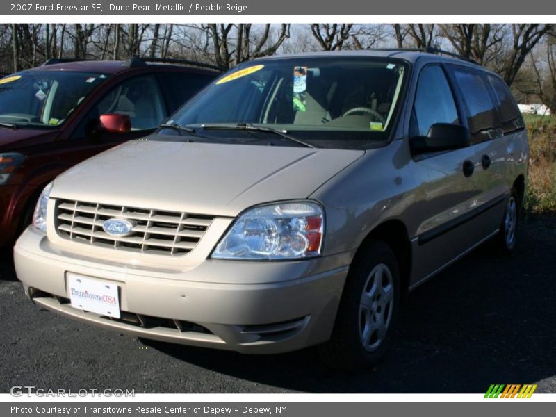 Dune Pearl Metallic / Pebble Beige 2007 Ford Freestar SE