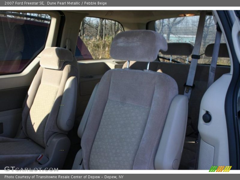 Dune Pearl Metallic / Pebble Beige 2007 Ford Freestar SE