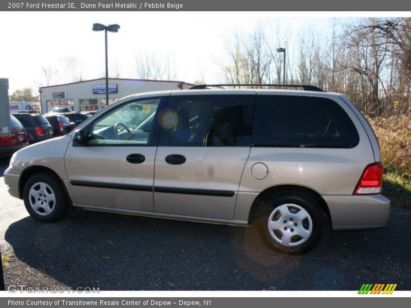 Dune Pearl Metallic / Pebble Beige 2007 Ford Freestar SE