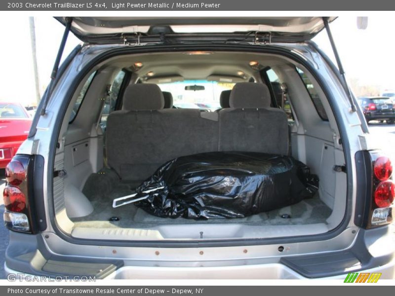 Light Pewter Metallic / Medium Pewter 2003 Chevrolet TrailBlazer LS 4x4