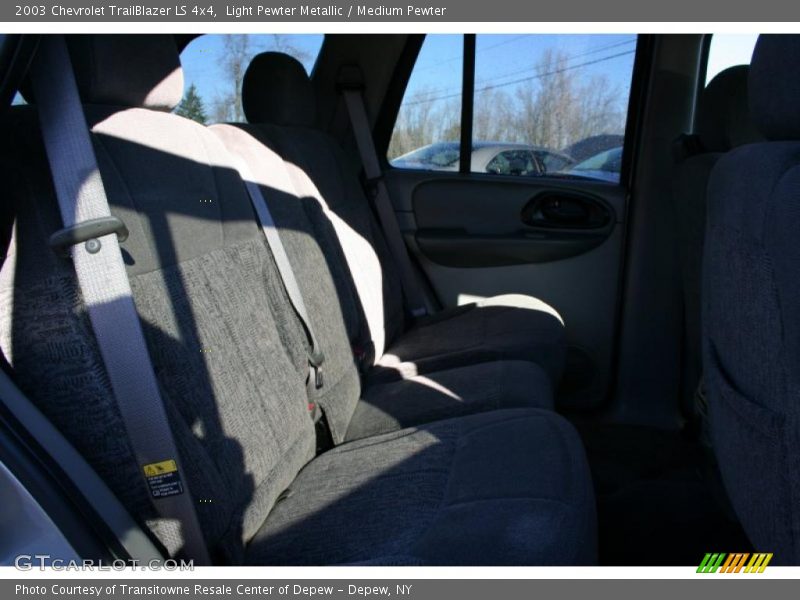 Light Pewter Metallic / Medium Pewter 2003 Chevrolet TrailBlazer LS 4x4