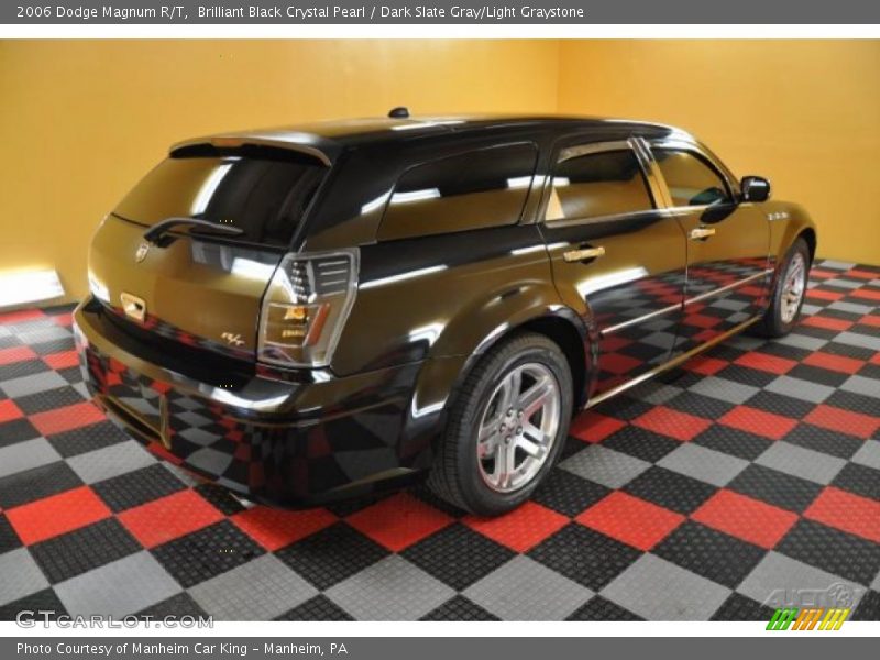 Brilliant Black Crystal Pearl / Dark Slate Gray/Light Graystone 2006 Dodge Magnum R/T