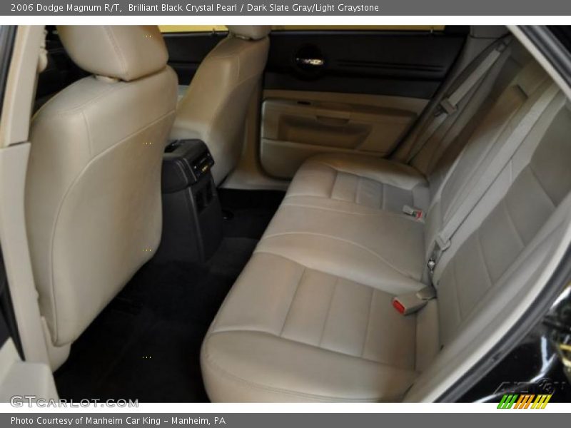  2006 Magnum R/T Dark Slate Gray/Light Graystone Interior