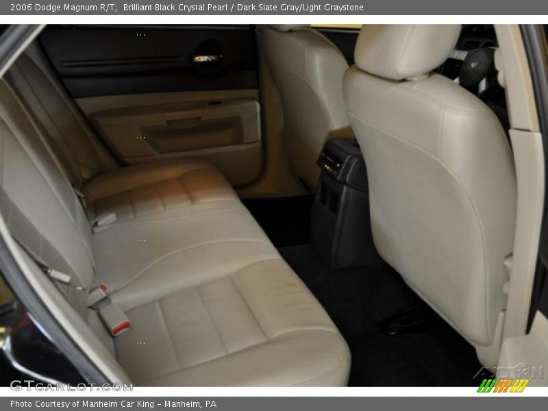 Brilliant Black Crystal Pearl / Dark Slate Gray/Light Graystone 2006 Dodge Magnum R/T