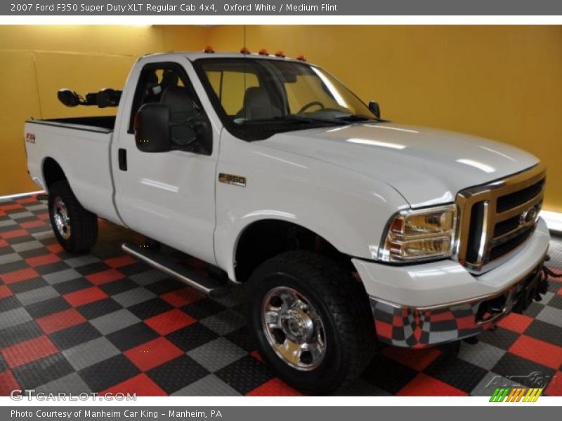 Oxford White / Medium Flint 2007 Ford F350 Super Duty XLT Regular Cab 4x4