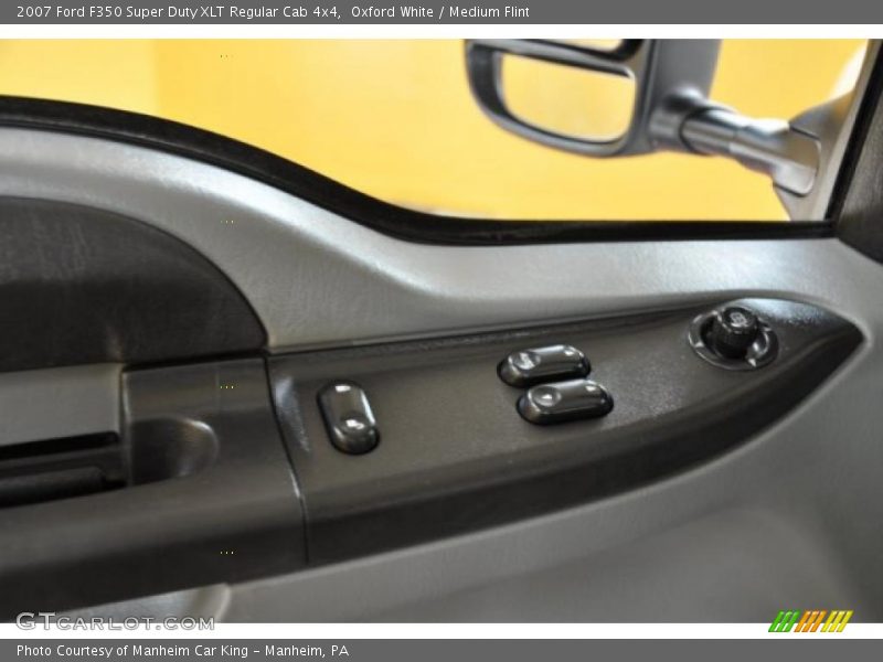 Oxford White / Medium Flint 2007 Ford F350 Super Duty XLT Regular Cab 4x4