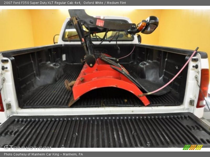 Oxford White / Medium Flint 2007 Ford F350 Super Duty XLT Regular Cab 4x4