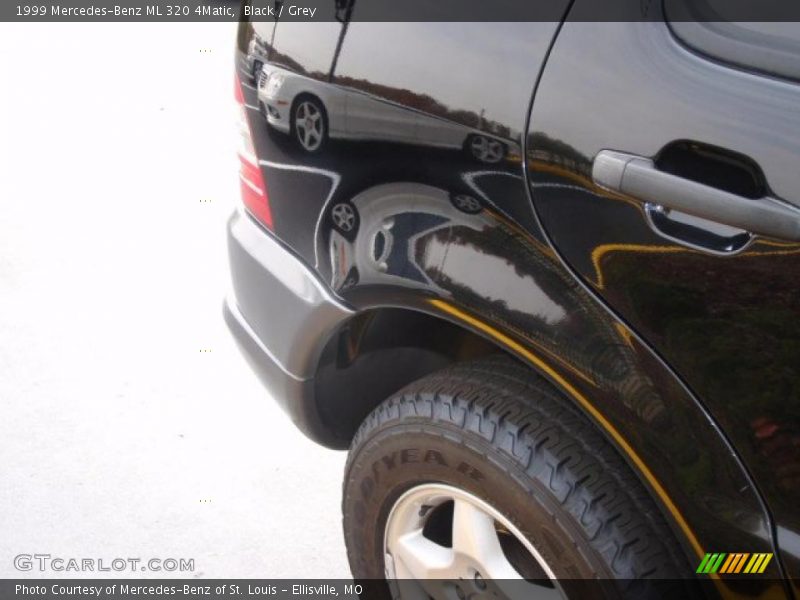 Black / Grey 1999 Mercedes-Benz ML 320 4Matic