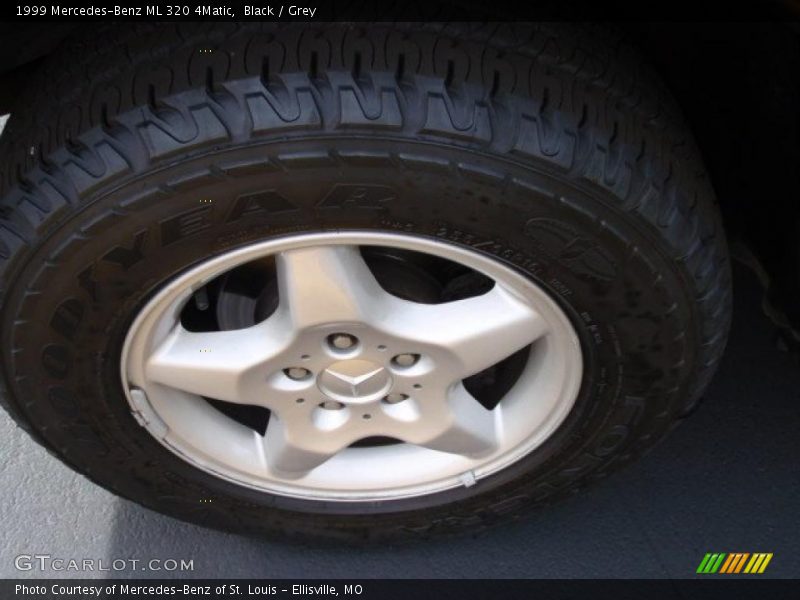 Black / Grey 1999 Mercedes-Benz ML 320 4Matic