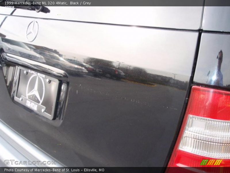 Black / Grey 1999 Mercedes-Benz ML 320 4Matic