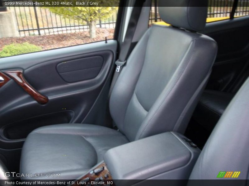Black / Grey 1999 Mercedes-Benz ML 320 4Matic