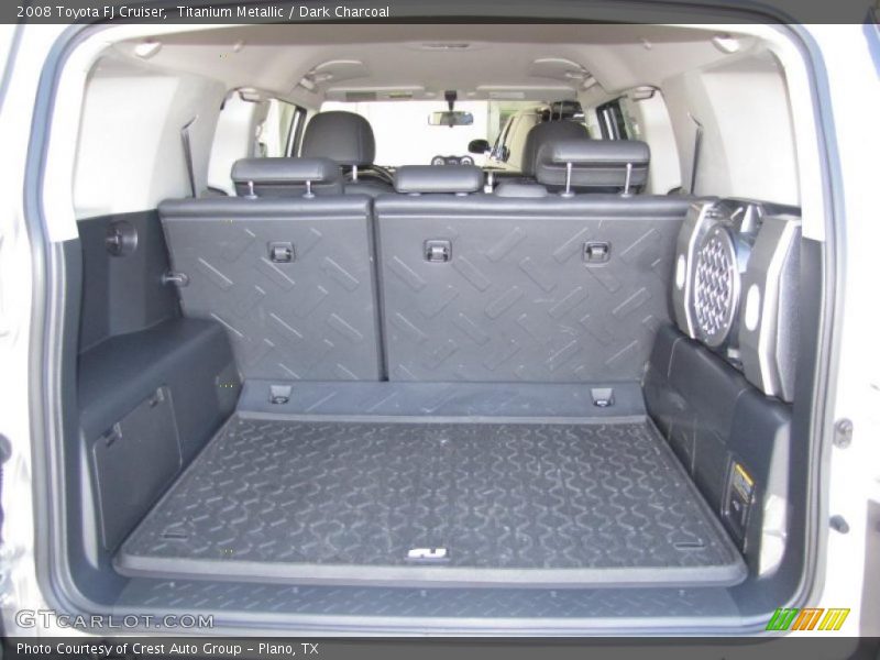  2008 FJ Cruiser  Trunk