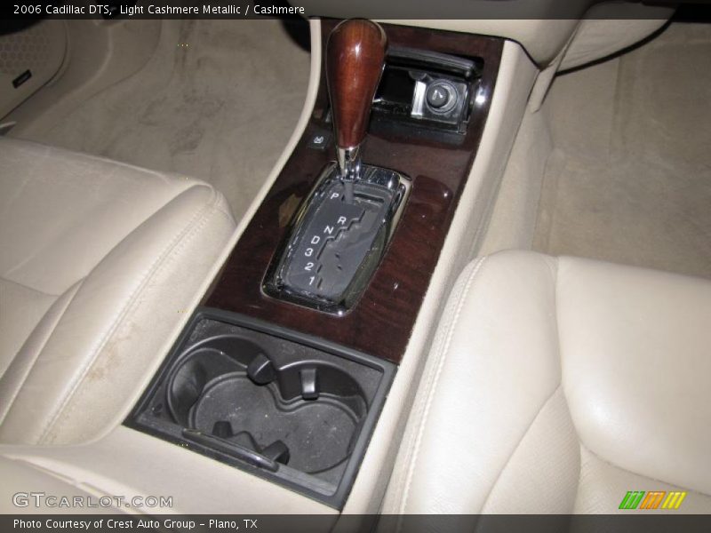 Light Cashmere Metallic / Cashmere 2006 Cadillac DTS