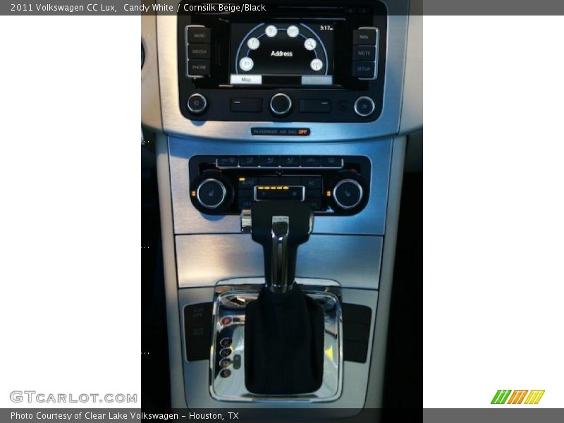 Controls of 2011 CC Lux