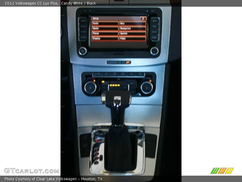 Controls of 2011 CC Lux Plus