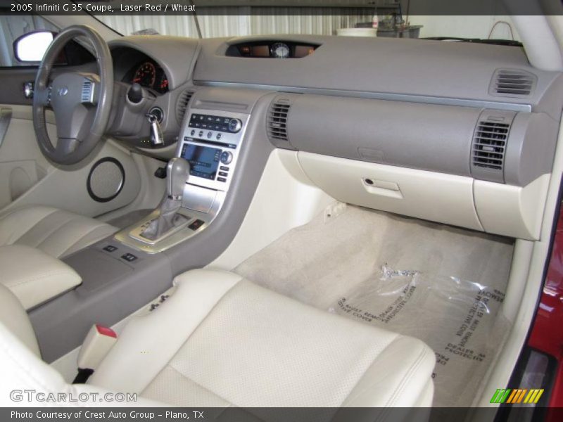Dashboard of 2005 G 35 Coupe