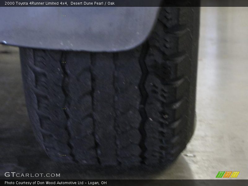 Desert Dune Pearl / Oak 2000 Toyota 4Runner Limited 4x4