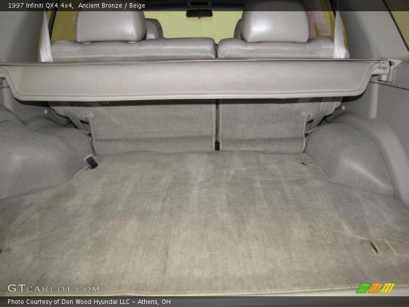  1997 QX4 4x4 Trunk