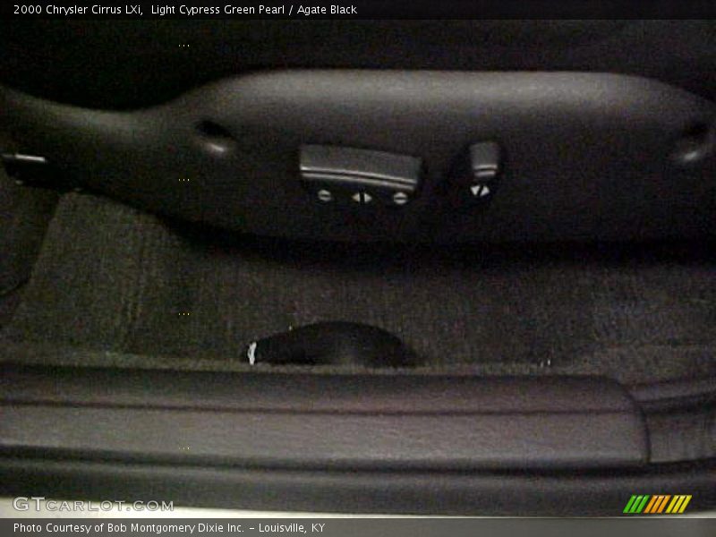 Light Cypress Green Pearl / Agate Black 2000 Chrysler Cirrus LXi