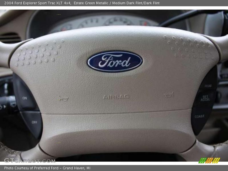 Estate Green Metallic / Medium Dark Flint/Dark Flint 2004 Ford Explorer Sport Trac XLT 4x4