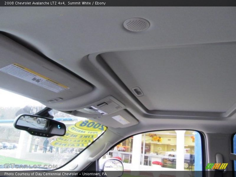 Summit White / Ebony 2008 Chevrolet Avalanche LTZ 4x4