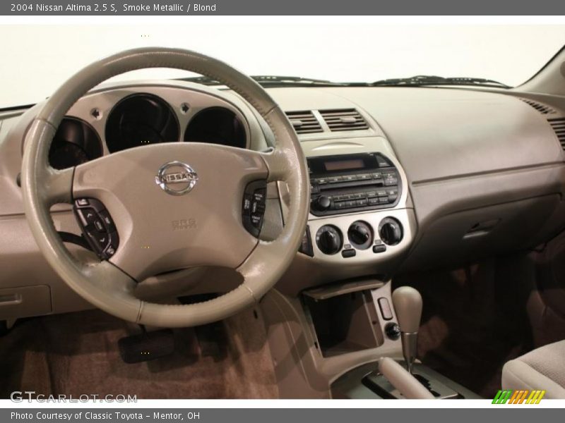 Smoke Metallic / Blond 2004 Nissan Altima 2.5 S
