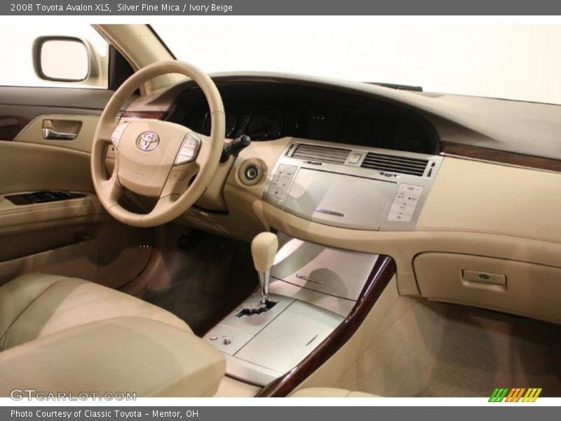Silver Pine Mica / Ivory Beige 2008 Toyota Avalon XLS