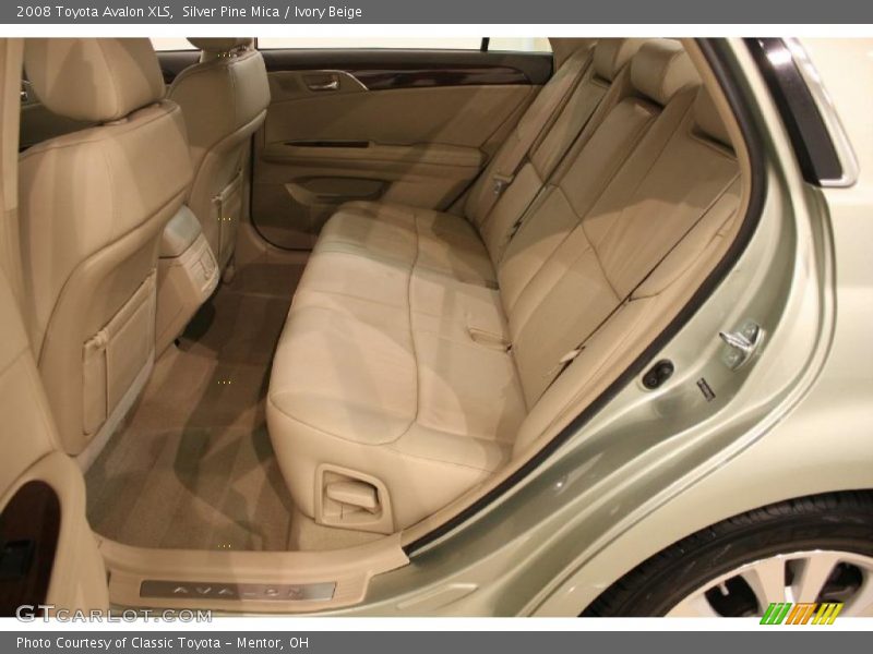 Silver Pine Mica / Ivory Beige 2008 Toyota Avalon XLS