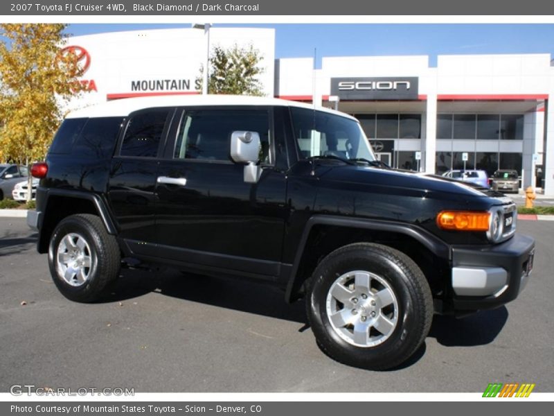 Black Diamond / Dark Charcoal 2007 Toyota FJ Cruiser 4WD