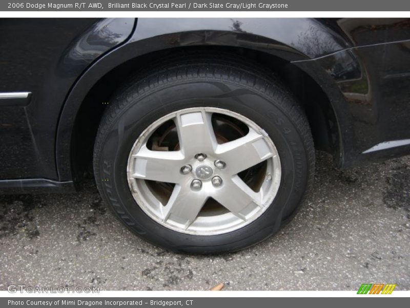  2006 Magnum R/T AWD Wheel