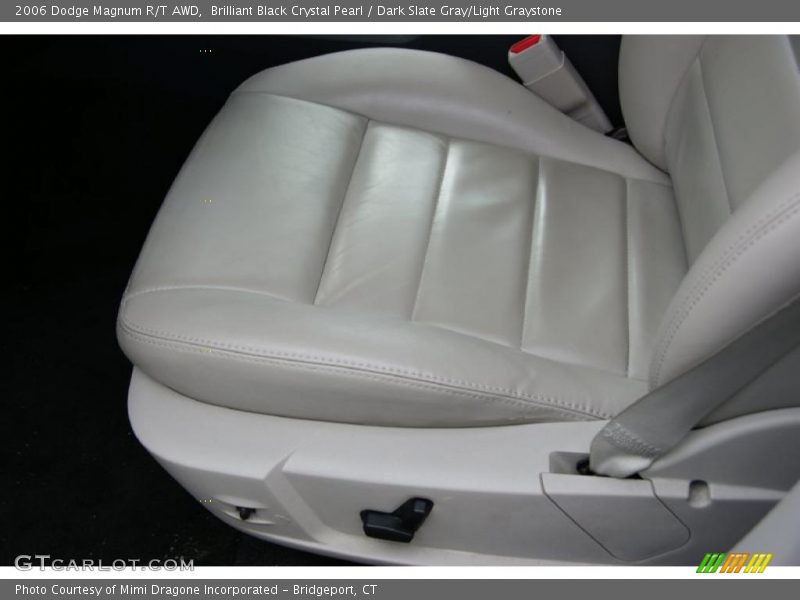  2006 Magnum R/T AWD Dark Slate Gray/Light Graystone Interior